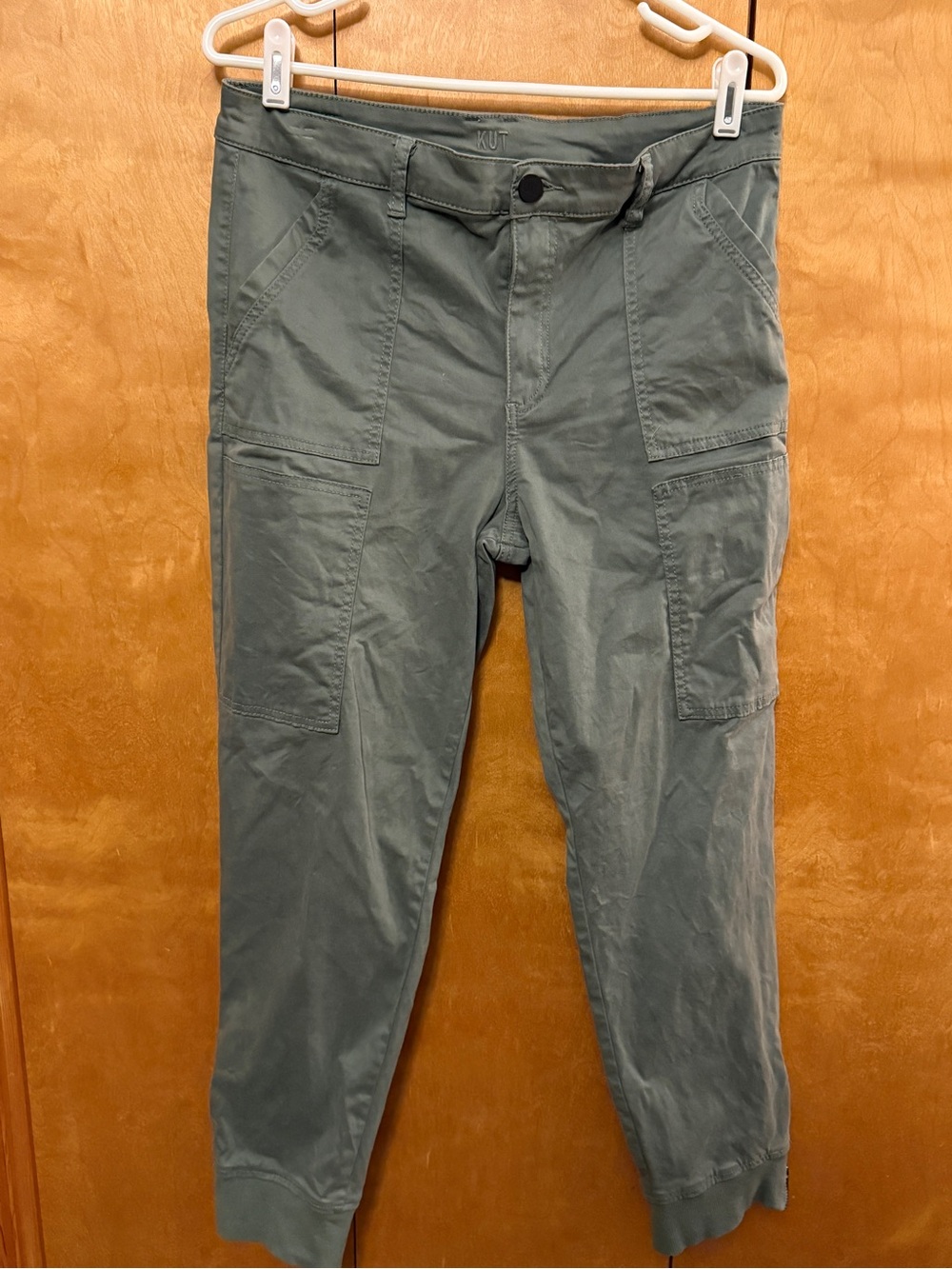 Kut from the Kloth Green High Rose Joggers women Size 12